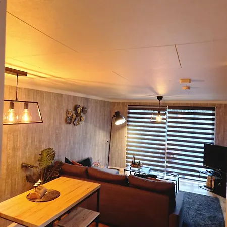 キャンプ場 Veluwe Park Reewold-chalet In Voor Rust Zoeker プッテン